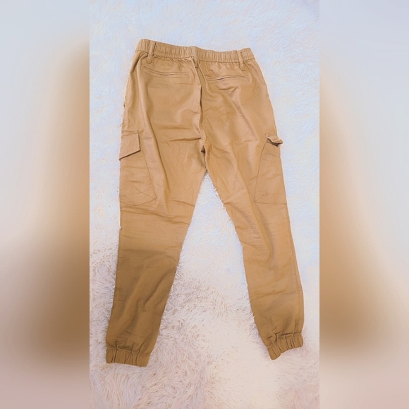 Brown stylish pants in excellent condition. Size US 6 - 8 - Picture 1 of 3